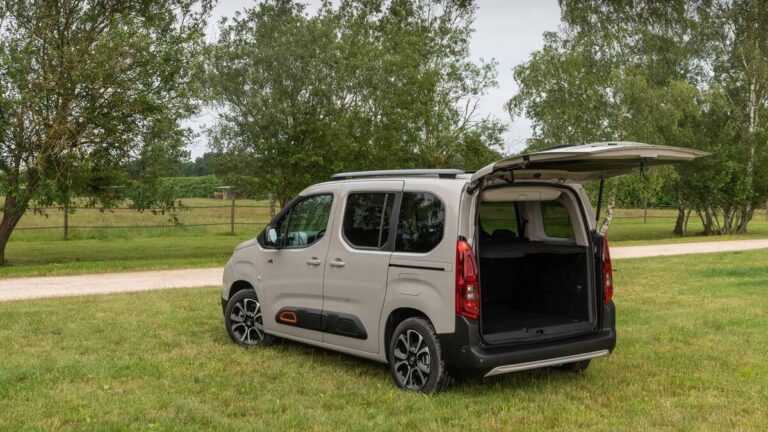 Berlingo camper review: Car camping in Citroen Berlingo or Peugeot Partner