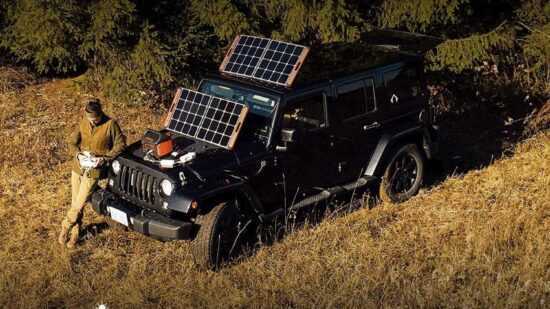 jackery 3_e4d76b6f-8439-47bf-9330-bd3248bdd635_1800x1800 jackery 3_e4d76b6f-8439-47bf-9330-bd3248bdd635_1800x1800