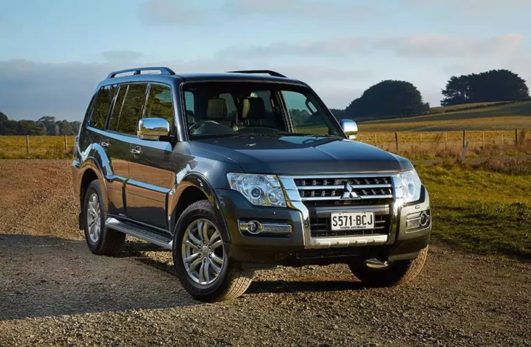 Mitsubishi Pajero (Montero, Shogun) camper